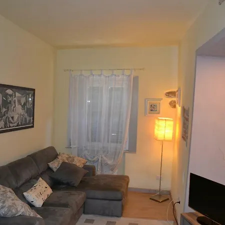 Apartment Nel Centro Storico Lucignano